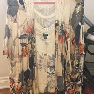 Loose Fitting Jacket